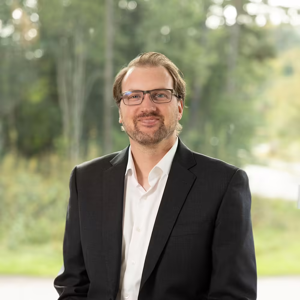 Henning Moe
