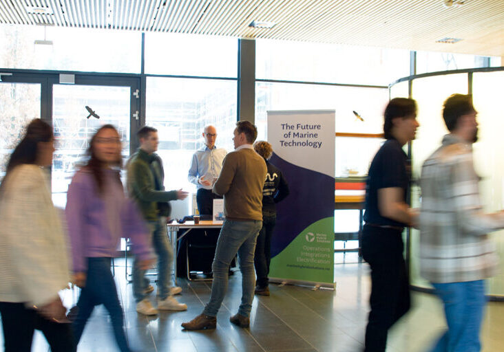 Students at Career Day at the University of South-Eastern Norway